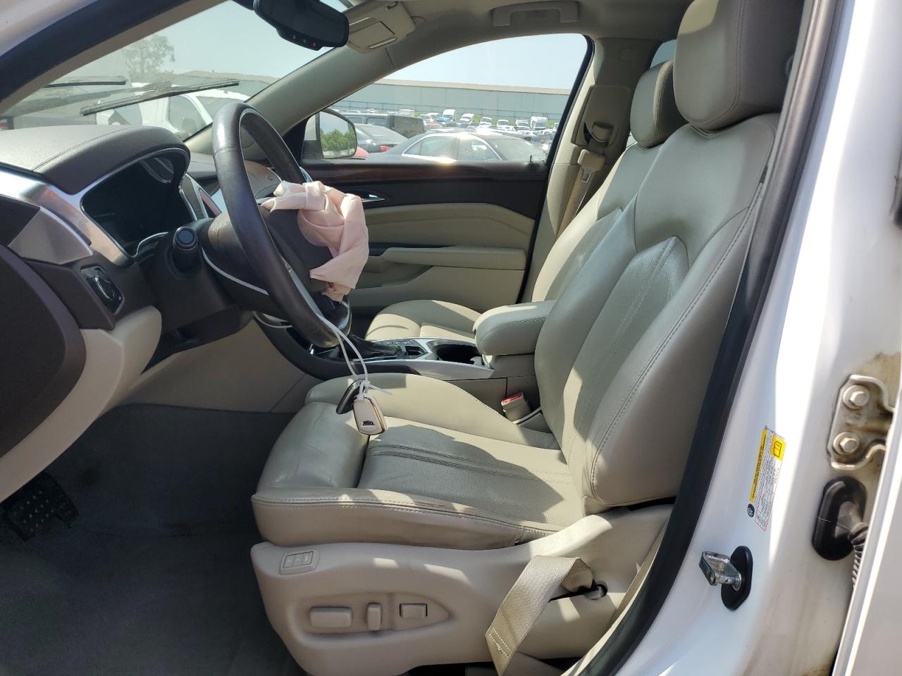 2016 Cadillac Srx Luxury Collection VIN: 3GYFNEE38GS538423 Lot: 62371835