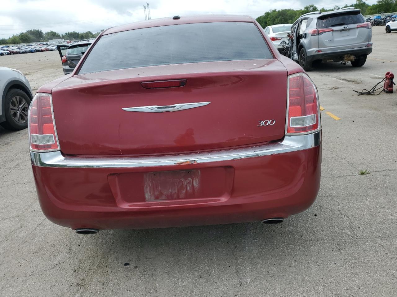 2012 Chrysler 300 VIN: 2C3CCAAGXCH132869 Lot: 62808225