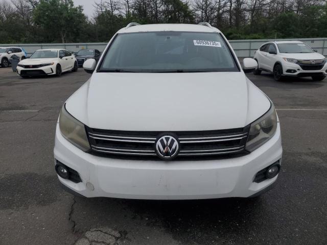 Parquets VOLKSWAGEN TIGUAN 2013 Biały