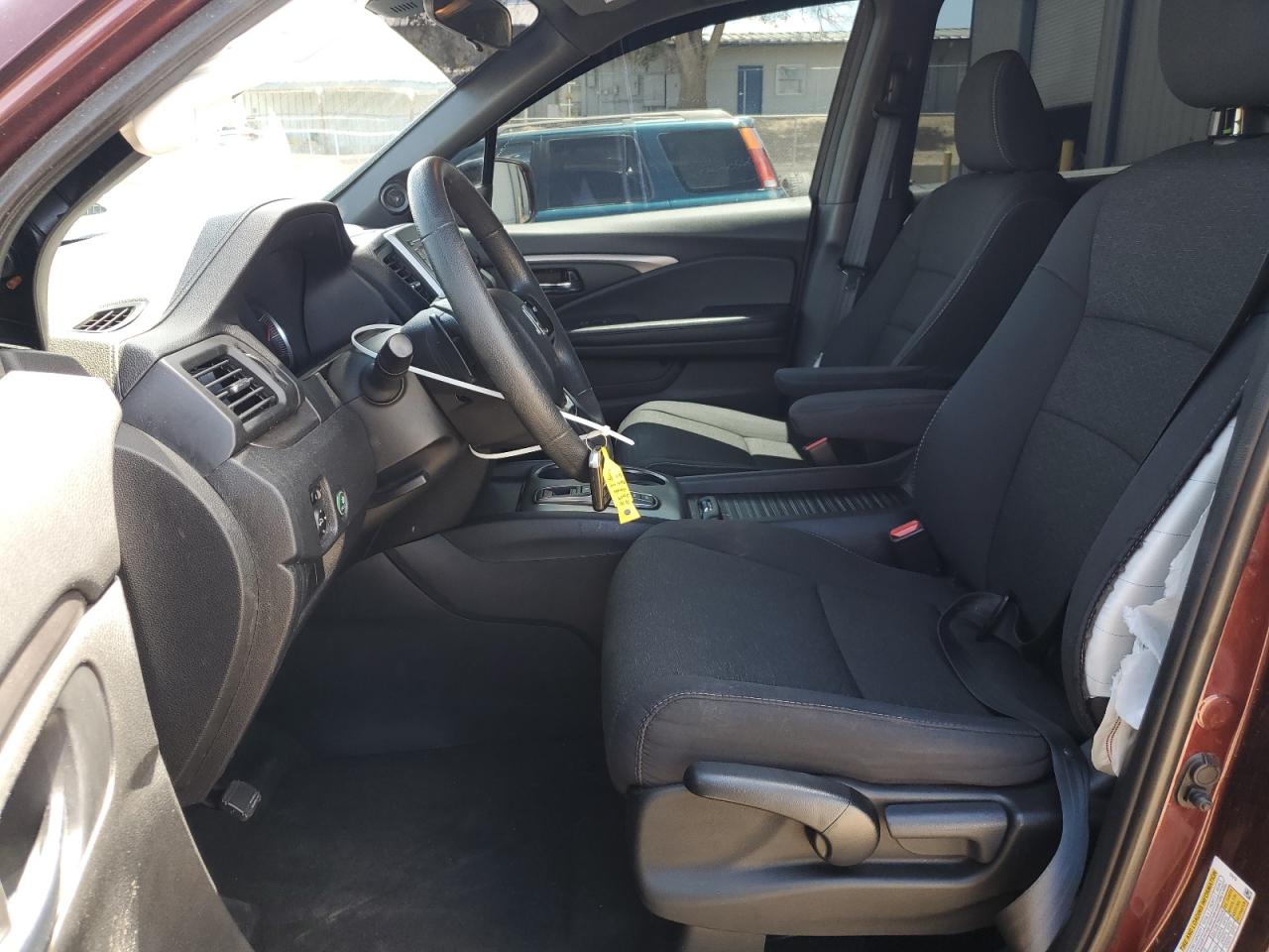 2019 Honda Passport Sport VIN: 5FNYF7H29KB006240 Lot: 59404805