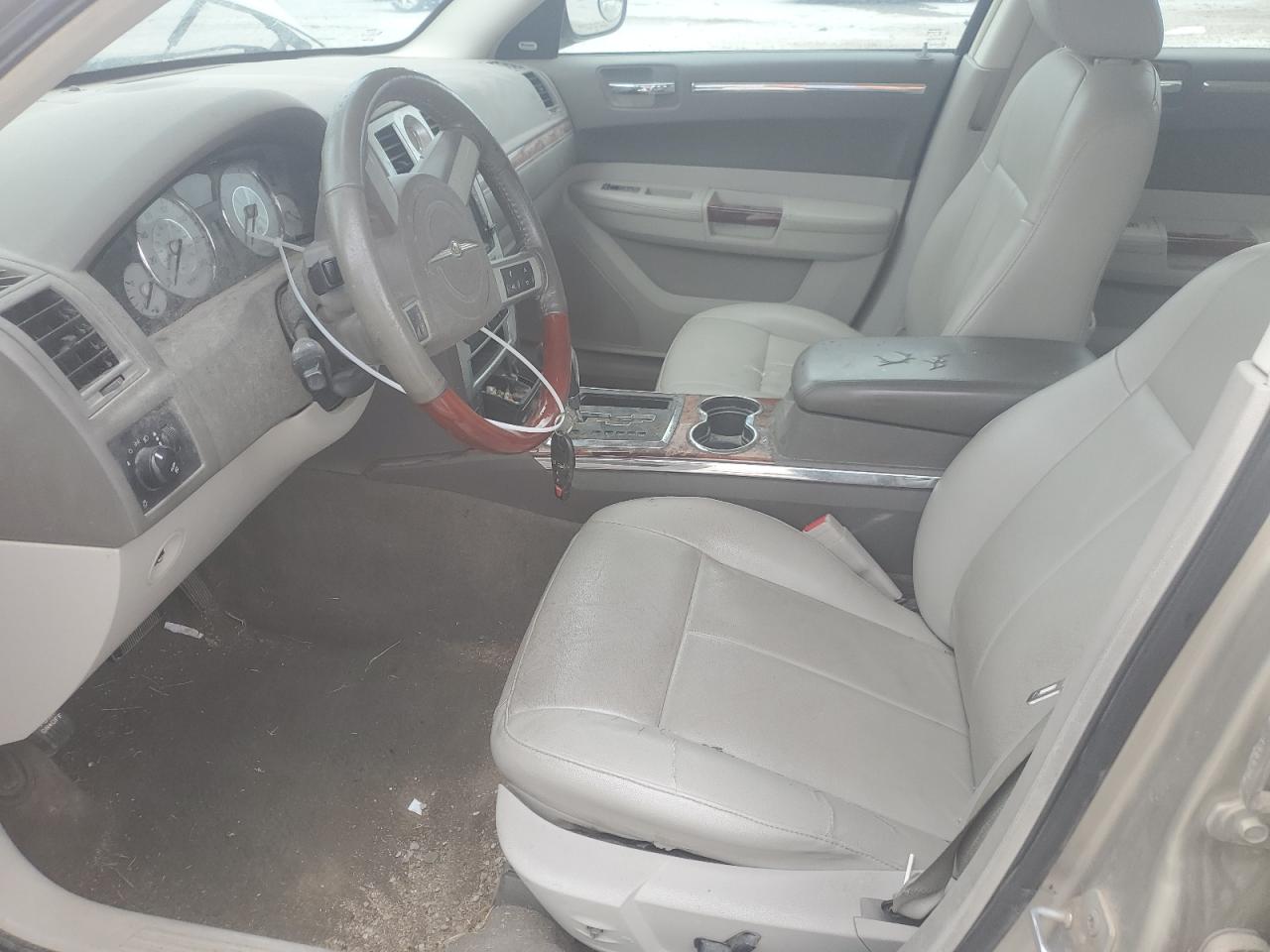 2009 Chrysler 300 Limited VIN: 2C3KA33V29H565930 Lot: 62910395