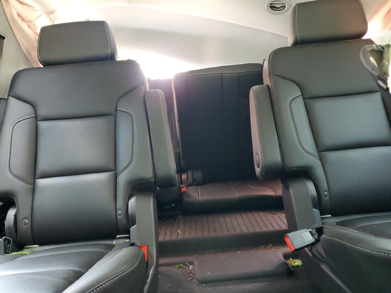 2019 Chevrolet Tahoe K1500 Premier VIN: 1GNSKCKJ9KR210595 Lot: 61662255