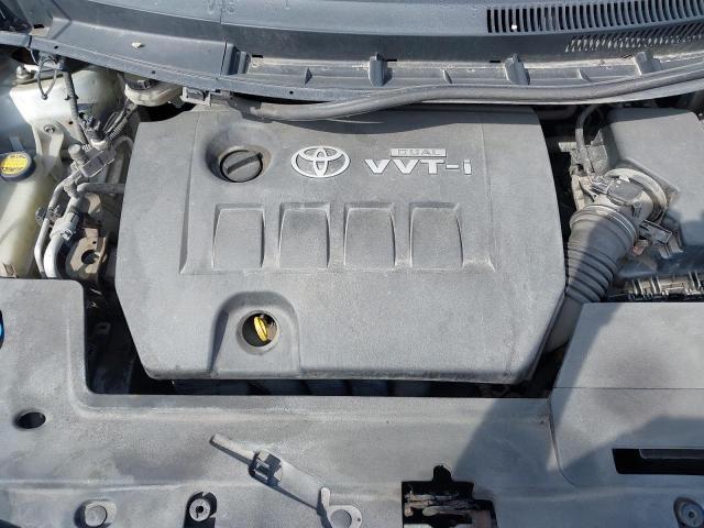 2008 TOYOTA AURIS TR V