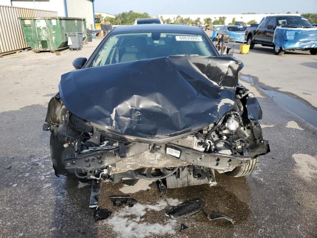  CHEVROLET CRUZE 2017 Czarny