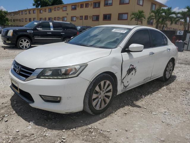 Sedans HONDA ACCORD 2013 Biały
