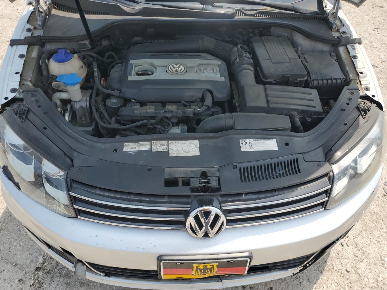 2013 Volkswagen Eos Komfort VIN: WVWBW8AH1DV001208 Lot: 59709945