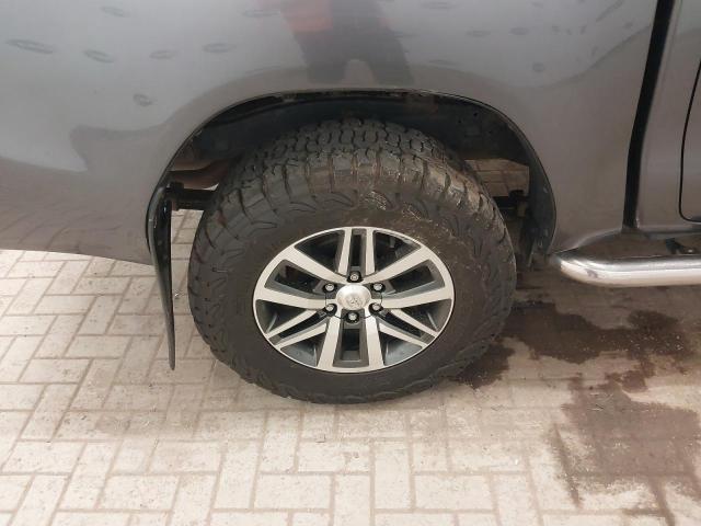 2018 TOYOTA HILUX INVI