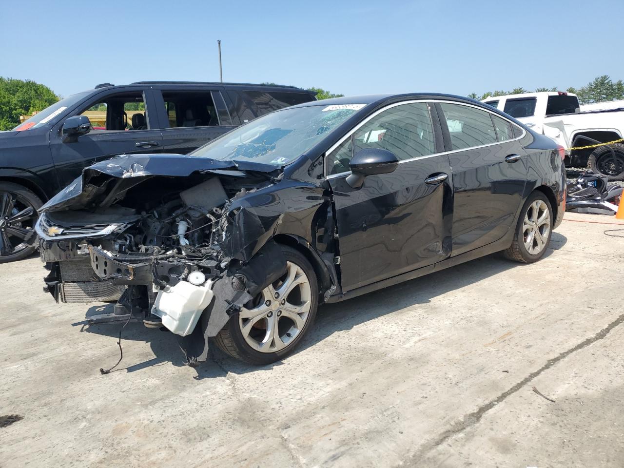 2017 Chevrolet Cruze Premier за продажба в Windsor, NJ - Front End