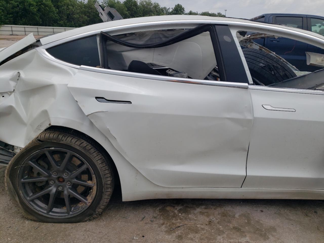 2019 Tesla Model 3 VIN: 5YJ3E1EAXKF431276 Lot: 59096535
