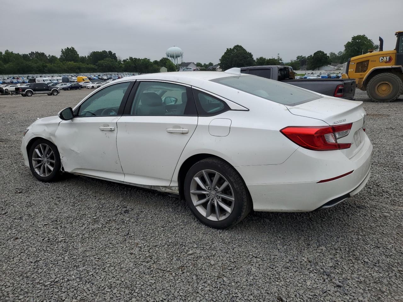 HONDA ACCORD 2022 VIN 1HGCV1F13NA003451 фото 2