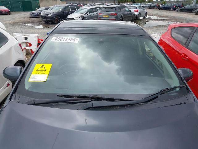 2013 TOYOTA PRIUS T SP