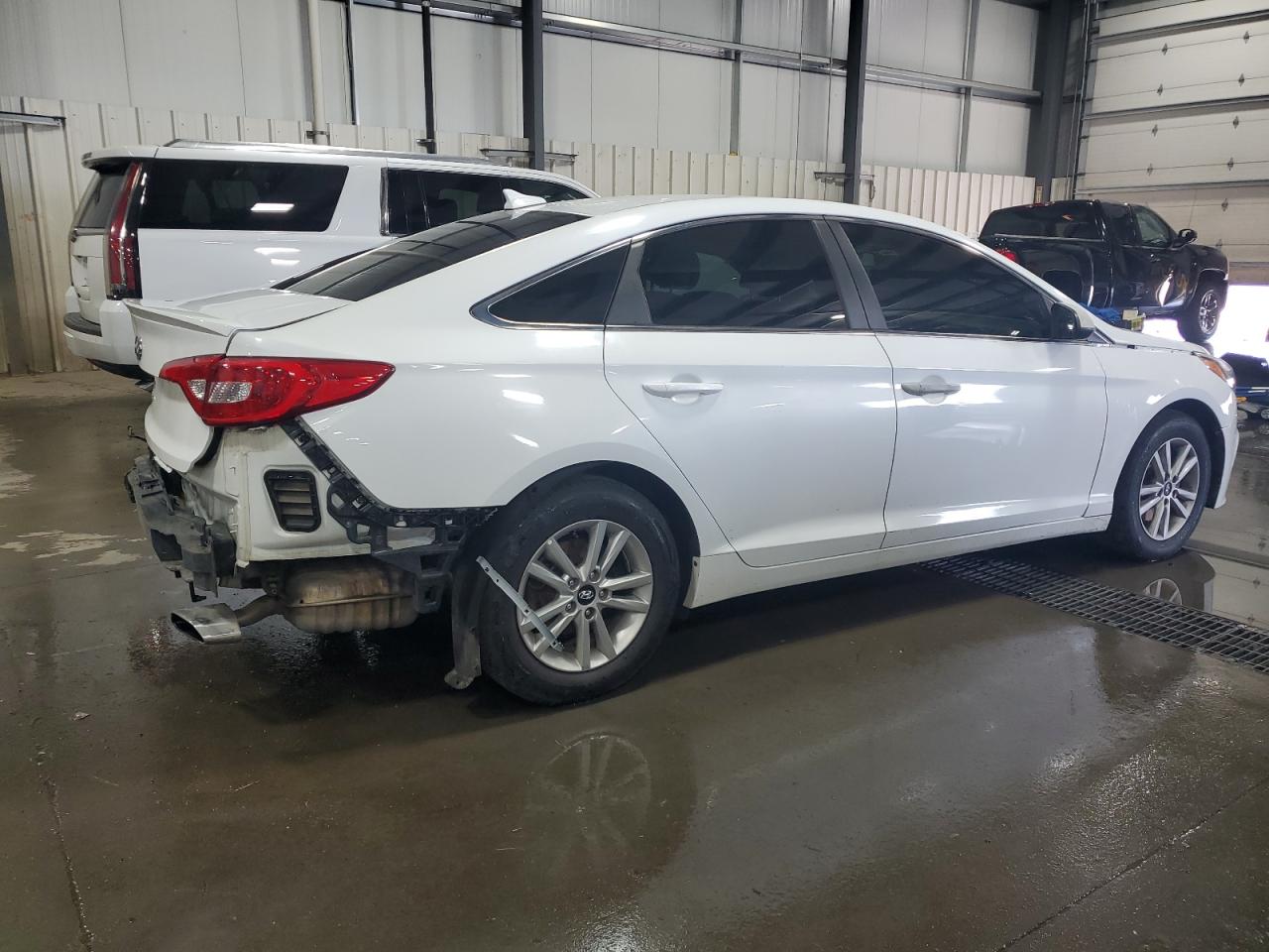 HYUNDAI SONATA 2017 VIN 5NPE24AF5HH582220 фото 3