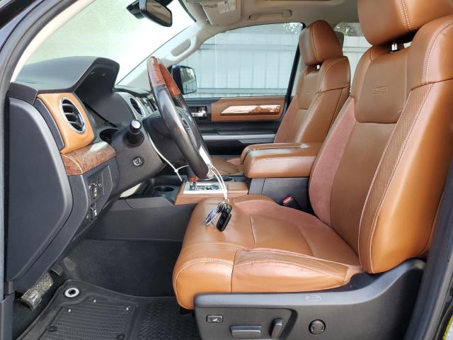  TOYOTA TUNDRA 2020 Czarny