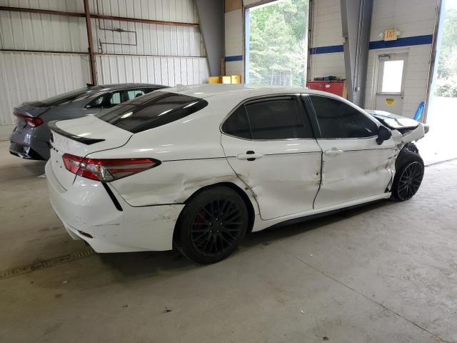  TOYOTA CAMRY 2019 Biały