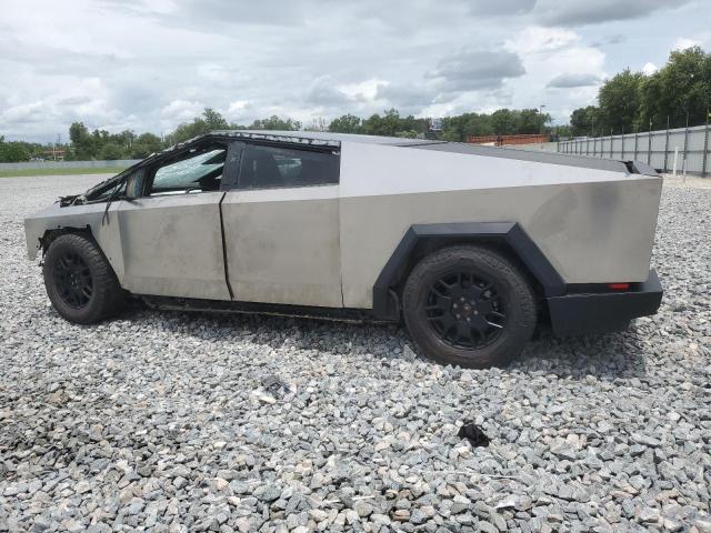  TESLA CYBERTRUCK 2024 Silver