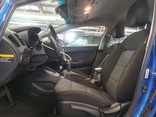 Hatchbacks KIA FORTE 2015 Blue