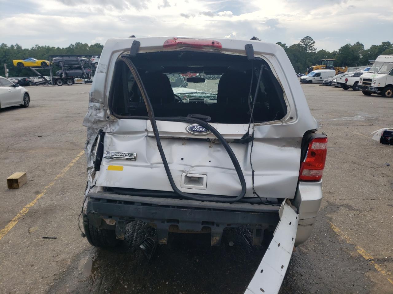 2011 Ford Escape Xlt VIN: 1FMCU0D7XBKC21598 Lot: 61571045