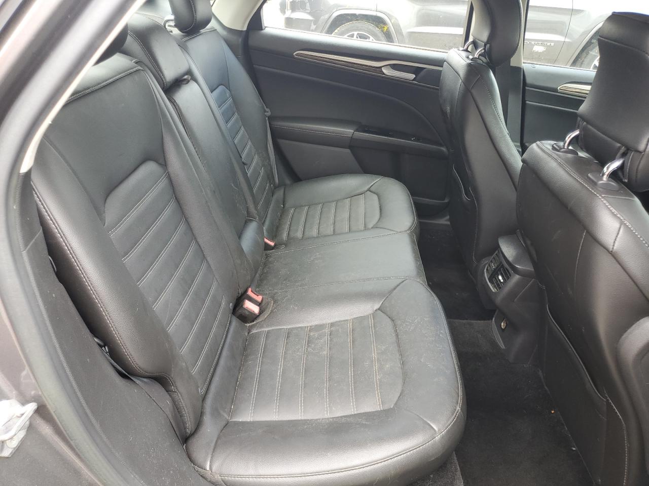 2014 Ford Fusion Se VIN: 1FA6P0HD2E5363770 Lot: 62821145