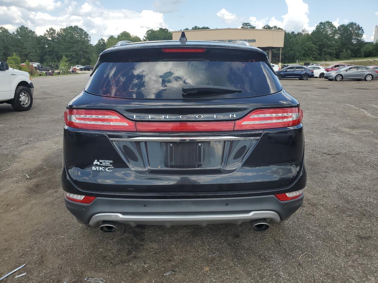 2019 Lincoln Mkc Select VIN: 5LMCJ2C98KUL16895 Lot: 61597835