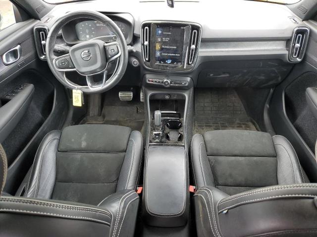  VOLVO XC40 2021 Biały