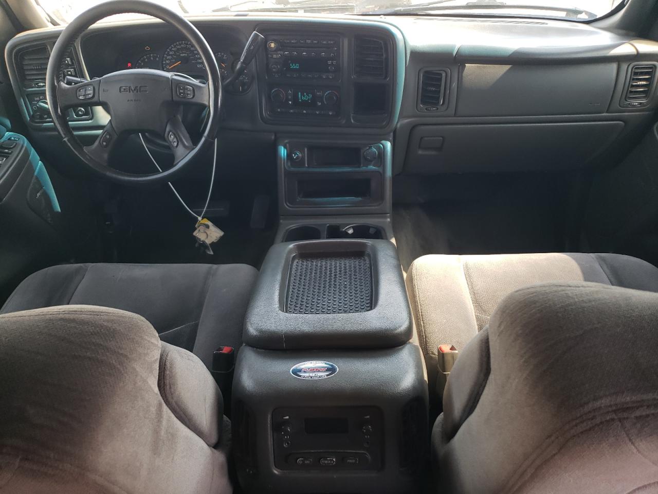 2005 GMC New Sierra K1500 VIN: 2GTEK13T351240117 Lot: 61091915