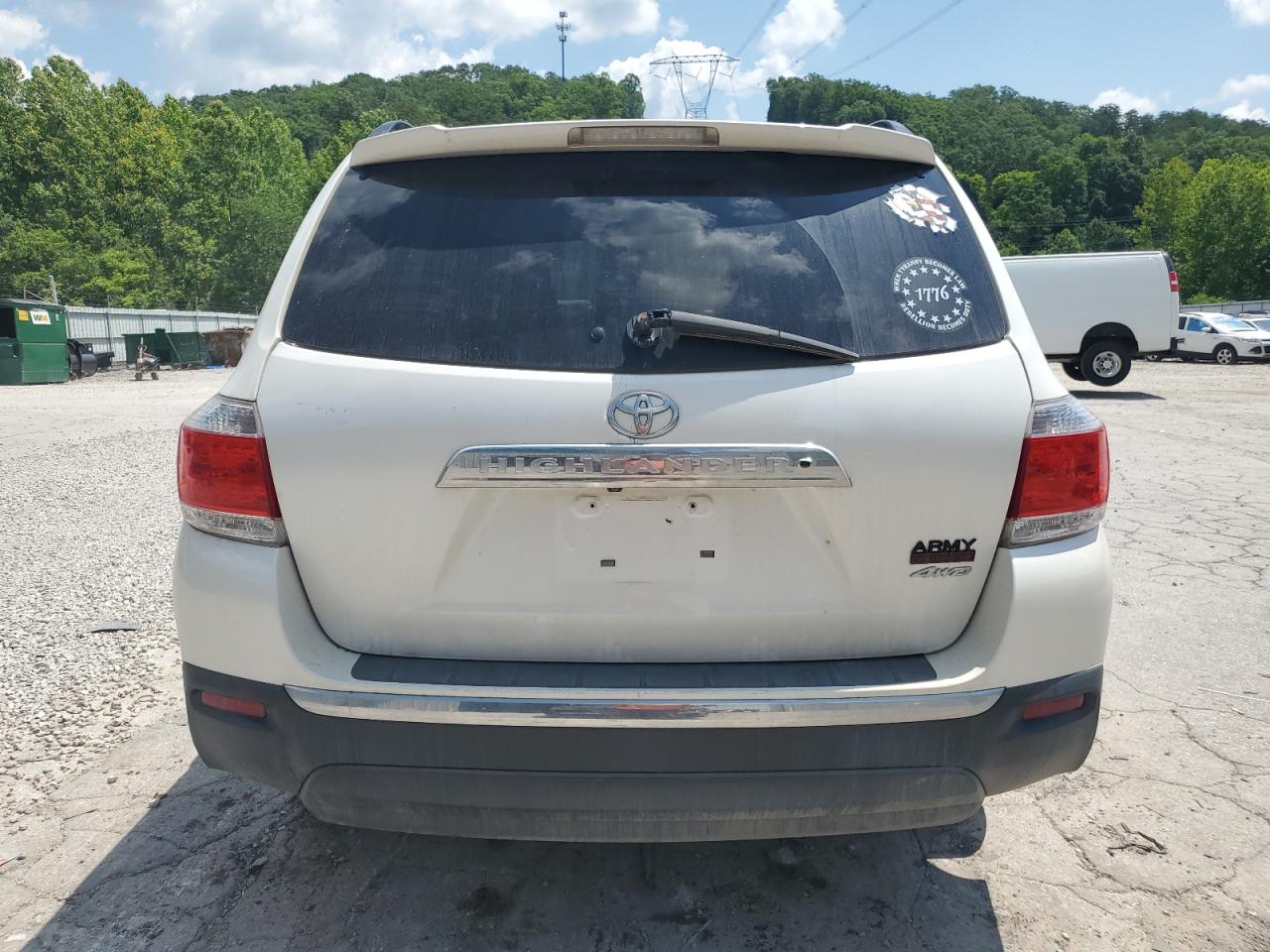 2012 Toyota Highlander Base VIN: 5TDBK3EH2CS115462 Lot: 61862035
