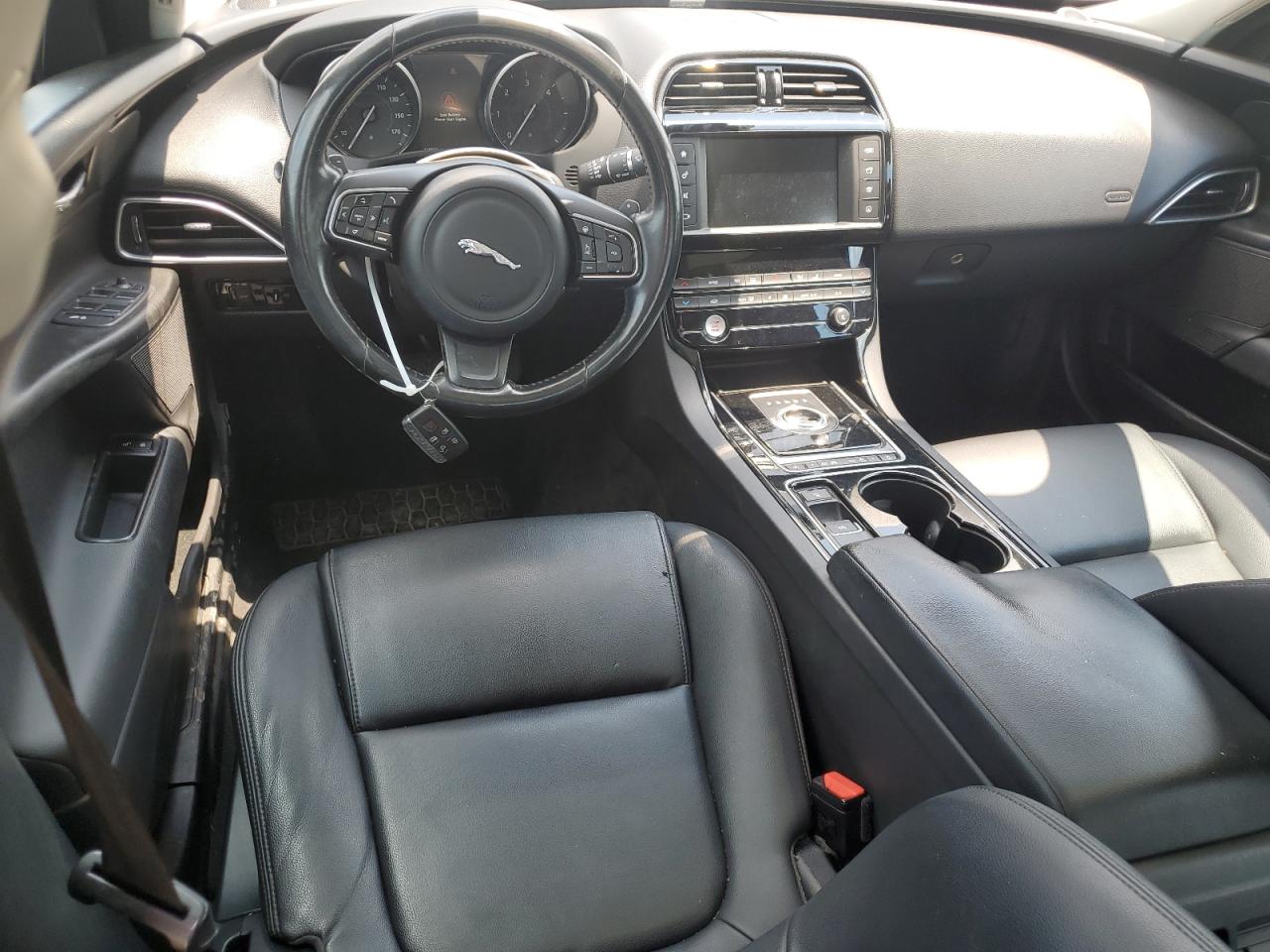 2017 Jaguar Xe VIN: SAJAS4BN6HA952412 Lot: 62642355
