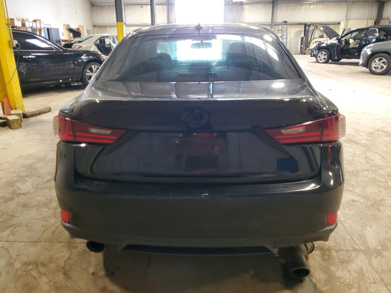 2015 Lexus Is 250 VIN: JTHCF1D2XF5027682 Lot: 61617835