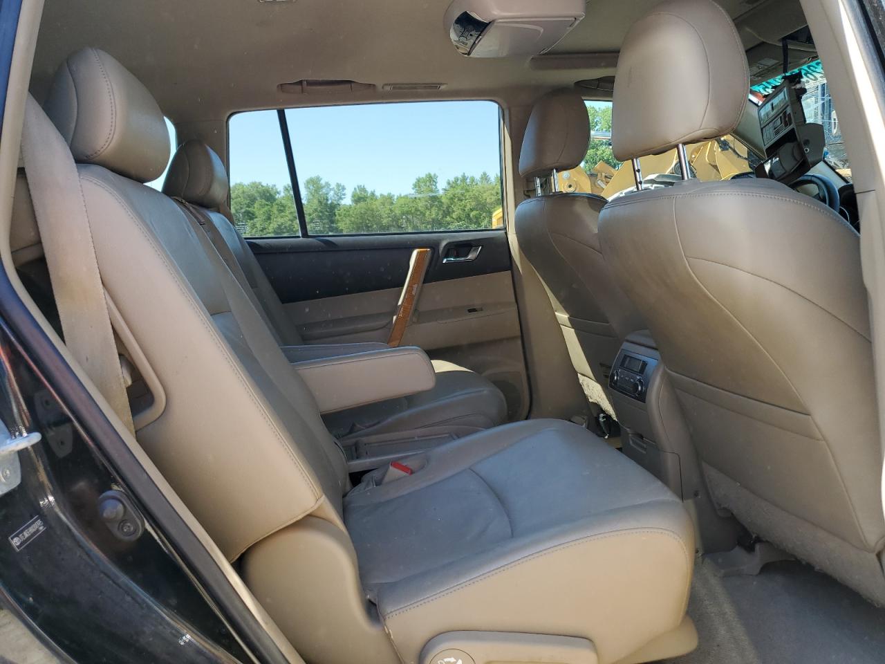2010 Toyota Highlander Hybrid Limited VIN: JTEJW3EH8A2047975 Lot: 62694845