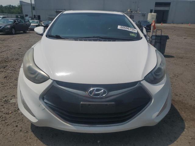 Coupet HYUNDAI ELANTRA 2014 Biały