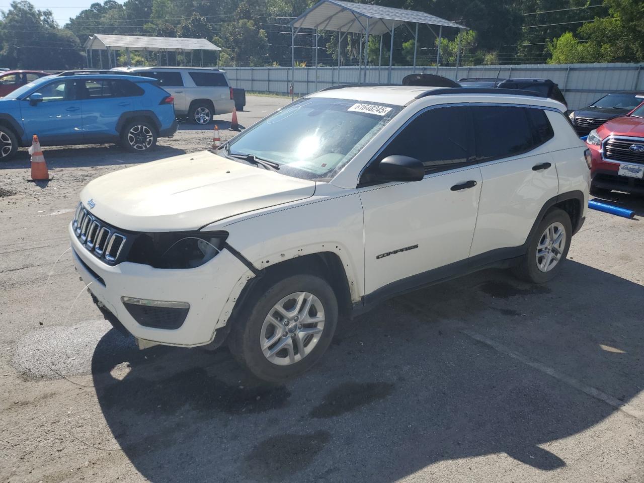 3C4NJCAB7KT749338 JEEP COMPASS Photo 1