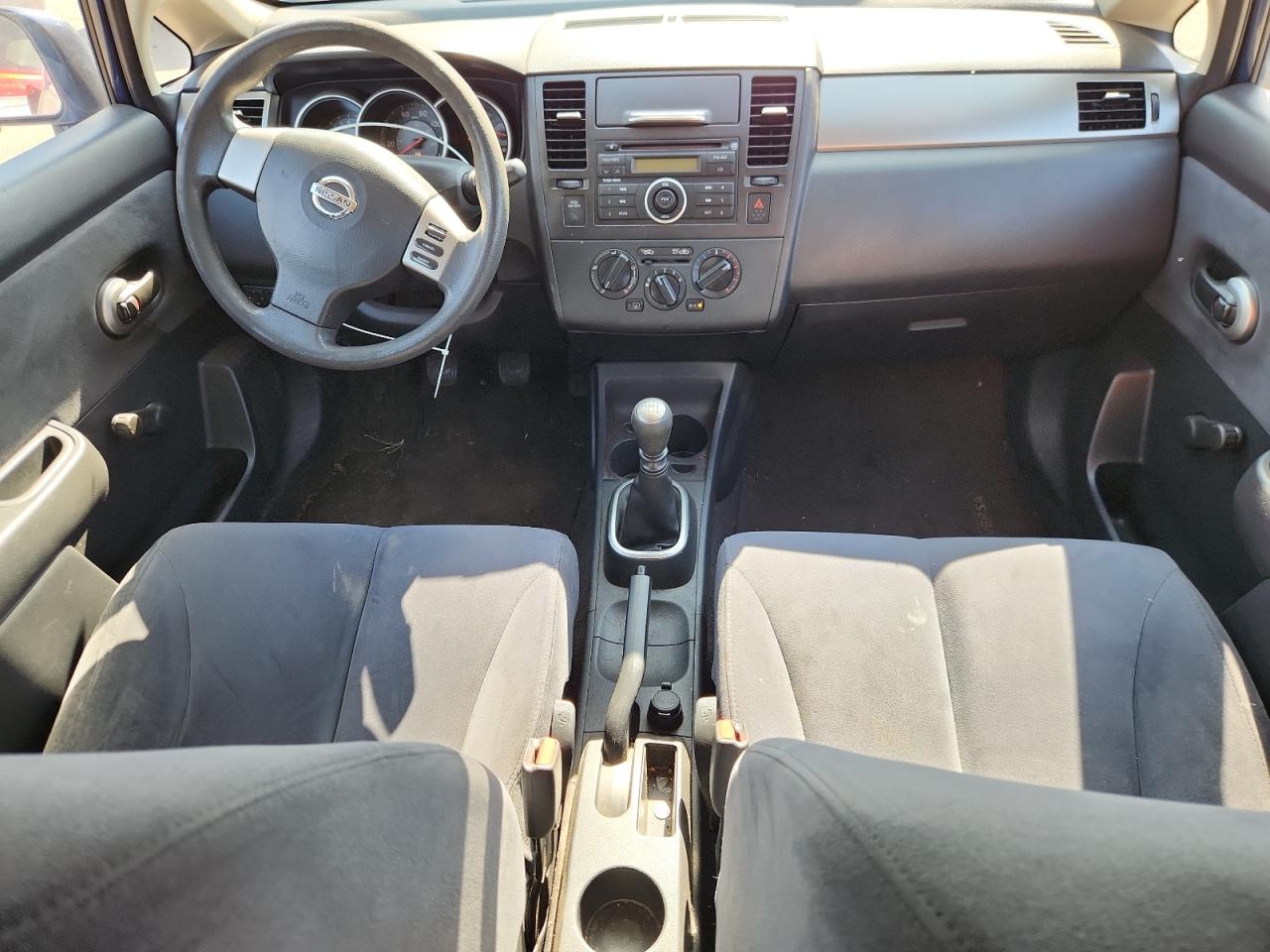 2008 Nissan Versa S VIN: 3N1BC13E48L402425 Lot: 61266735