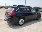 2017 Subaru Outback 2.5I Premium   للبيع في Indianapolis، IN - Biohazard/Chemical