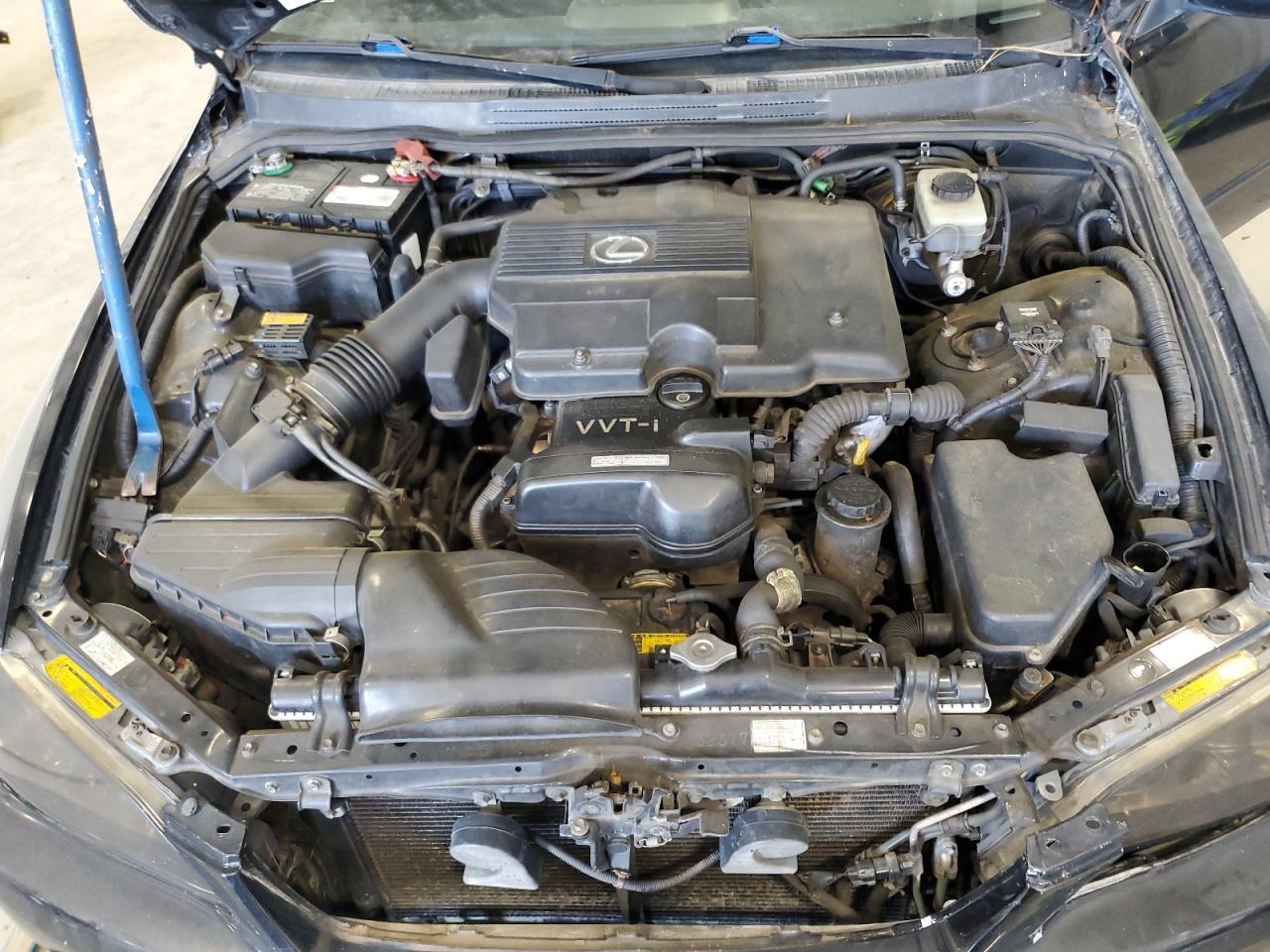 2001 Lexus Is 300 VIN: JTHBD182110020170 Lot: 61639145