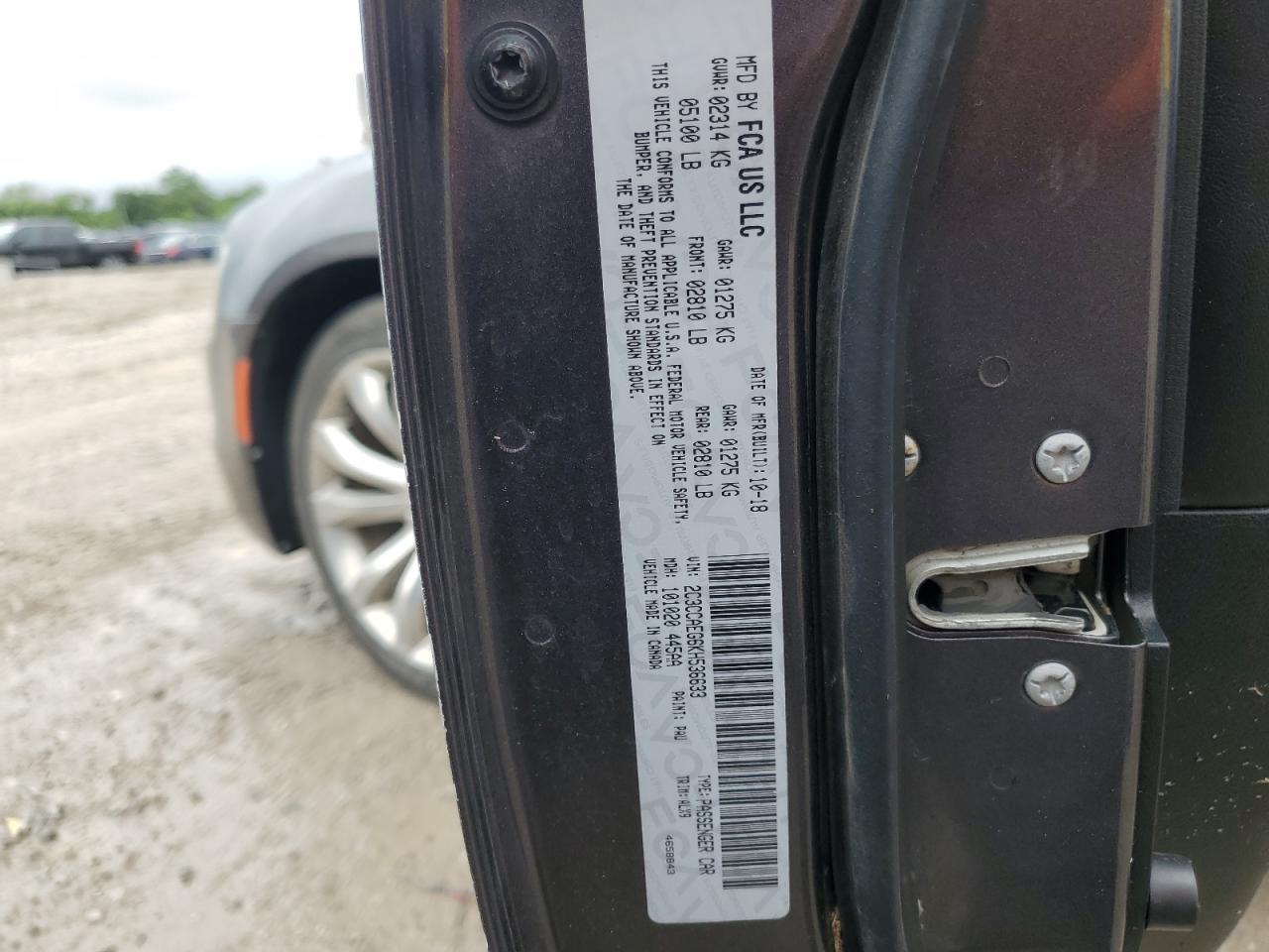 2019 Chrysler 300 Limited VIN: 2C3CCAEG6KH536633 Lot: 60088425