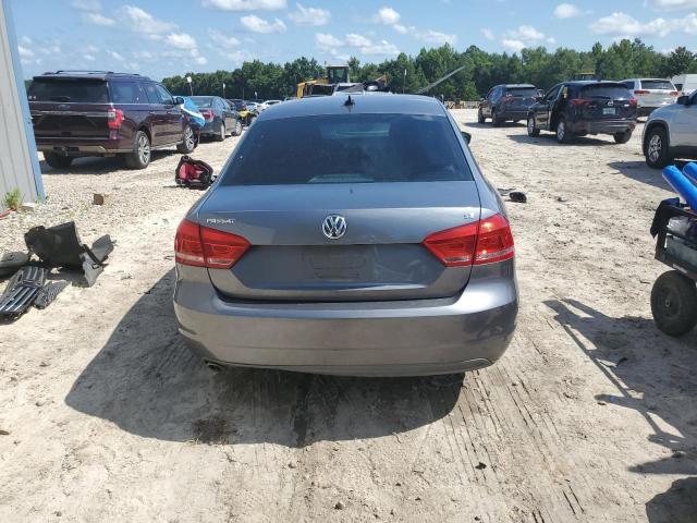  VOLKSWAGEN PASSAT 2013 Szary