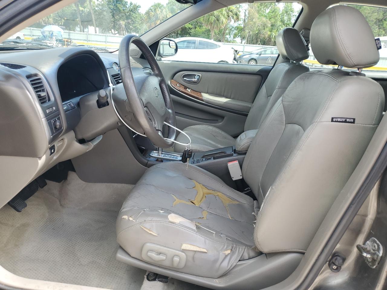 2001 Infiniti I30 VIN: JNKCA31A01T040614 Lot: 62544625