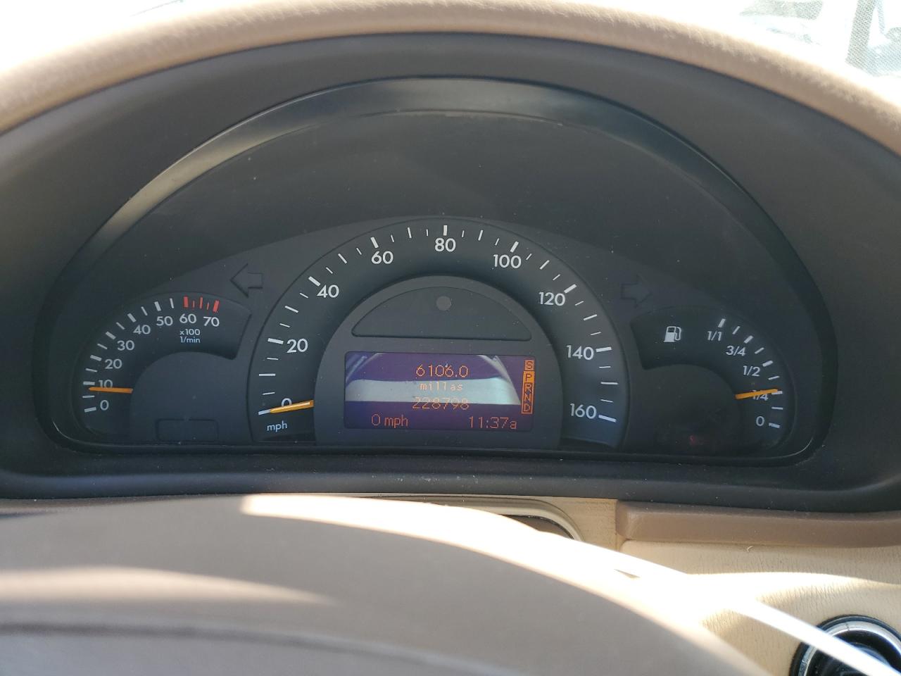 2003 Mercedes-Benz C 320 4Matic VIN: WDBRF84J83F365615 Lot: 62419505