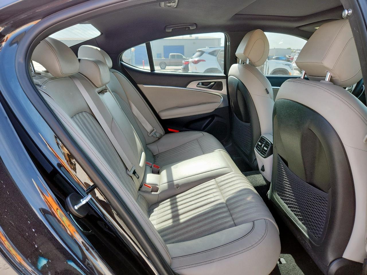 2022 Genesis G70 Base VIN: KMTG34TA6NU092413 Lot: 61792255
