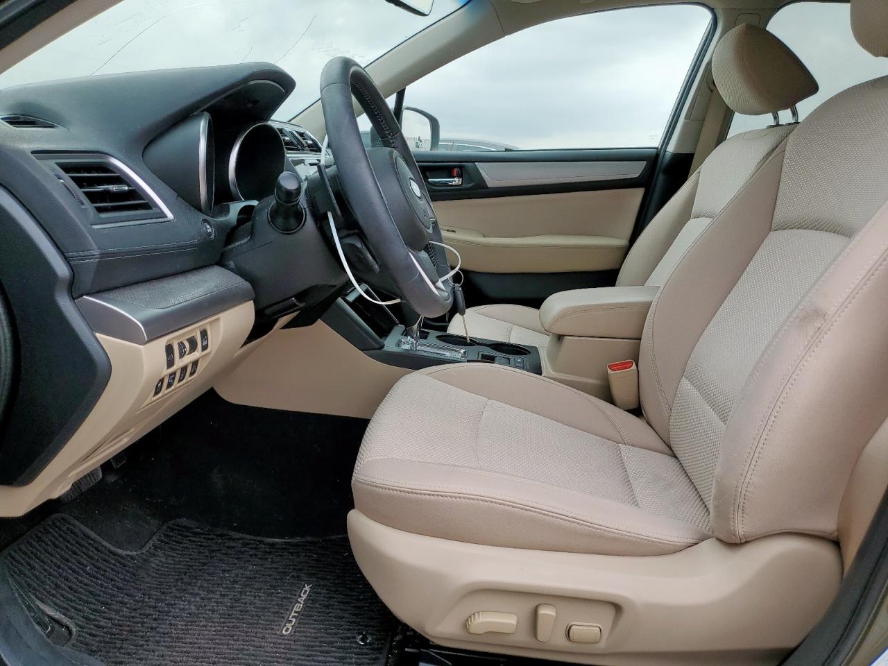 2019 Subaru Outback 2.5I Premium VIN: 4S4BSAFC3K3377347 Lot: 62818245