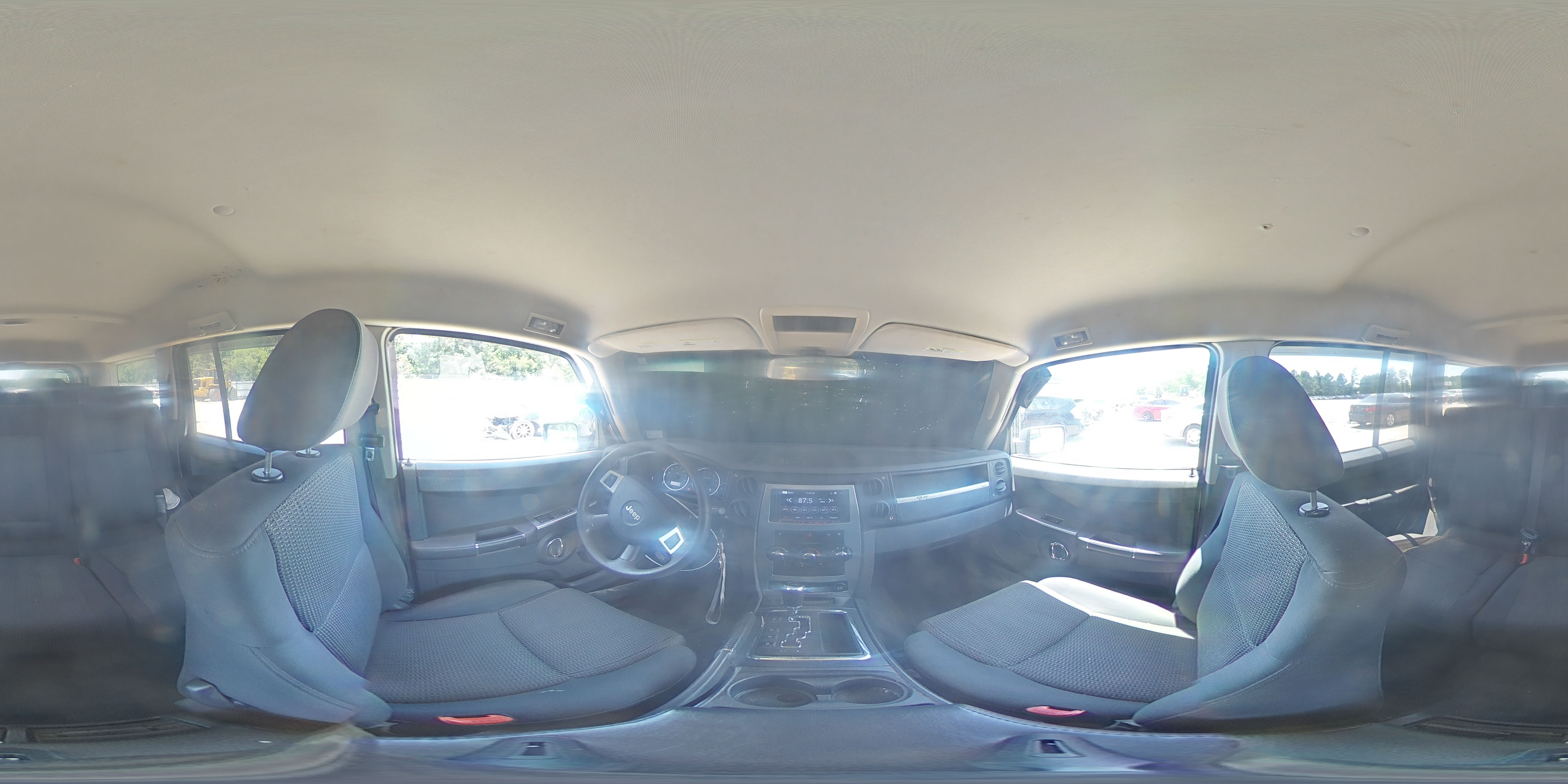 2010 Jeep Commander Sport VIN: 1J4RG4GK5AC121781 Lot: 59873605