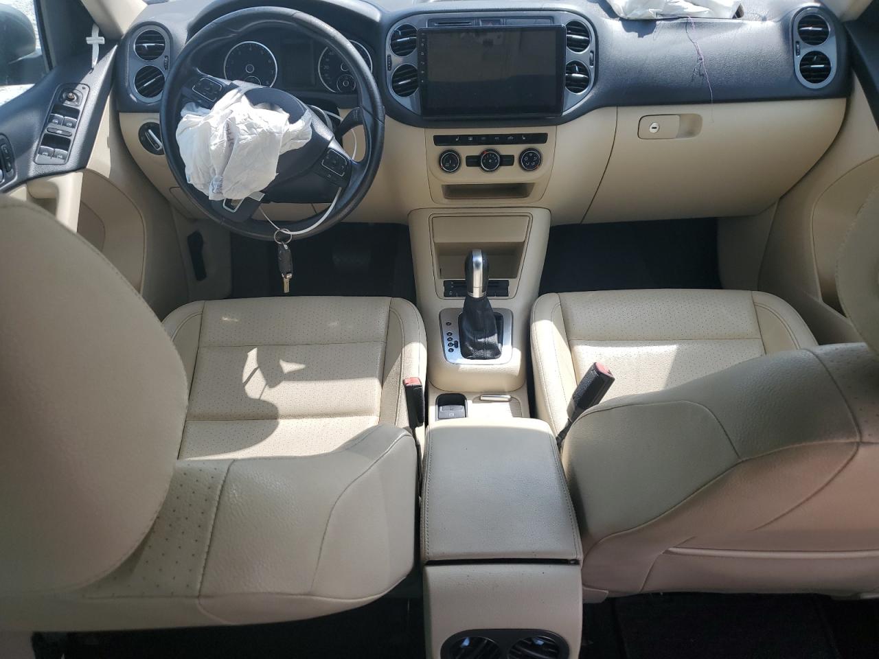 2013 Volkswagen Tiguan S VIN: WVGAV3AXXDW600445 Lot: 61485615