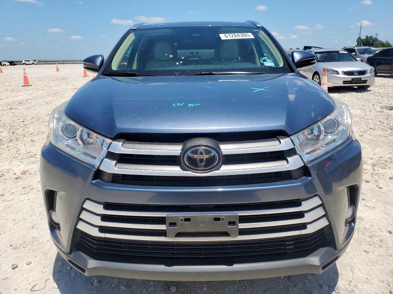 TOYOTA HIGHLANDER 2017 Blue