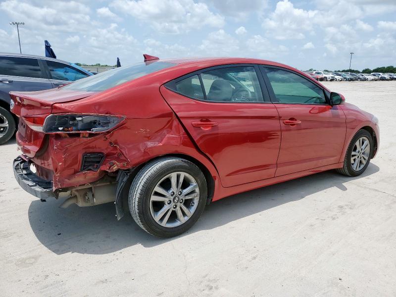  HYUNDAI ELANTRA 2017 Красный