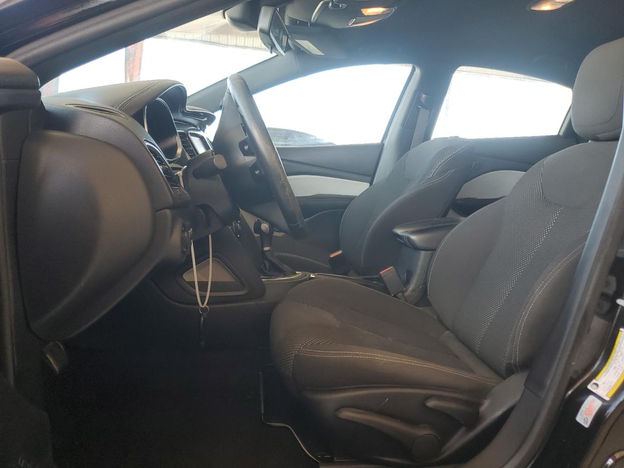 2015 Dodge Dart Sxt VIN: 1C3CDFBB6FD315555 Lot: 61982045