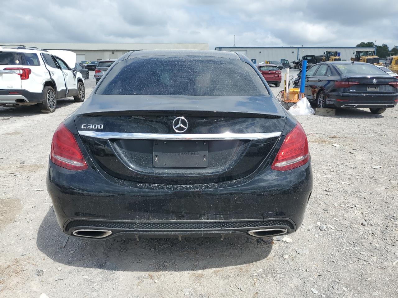 2015 Mercedes-Benz C 300 VIN: 55SWF4JB1FU051256 Lot: 62577535