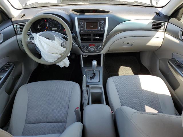 Parquets SUBARU FORESTER 2013 Czarny
