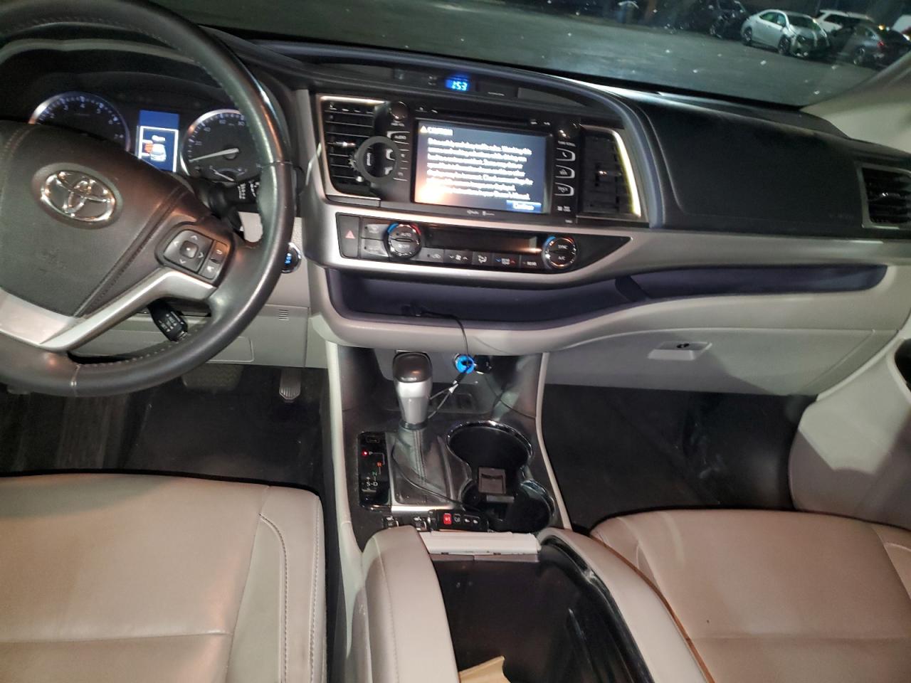 2014 Toyota Highlander Xle VIN: 5TDKKRFHXES018708 Lot: 63151125