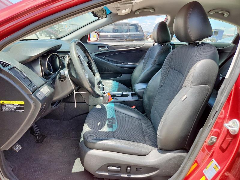  HYUNDAI SONATA 2012 Czerwony