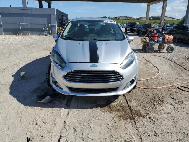  FORD FIESTA 2014 Silver